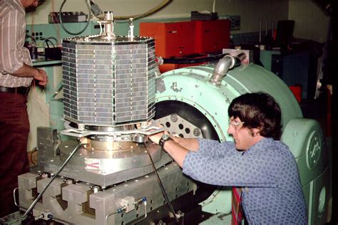 Retrotechtacular The Oscar 7 Satellite Died And Was Reborn 20 Years