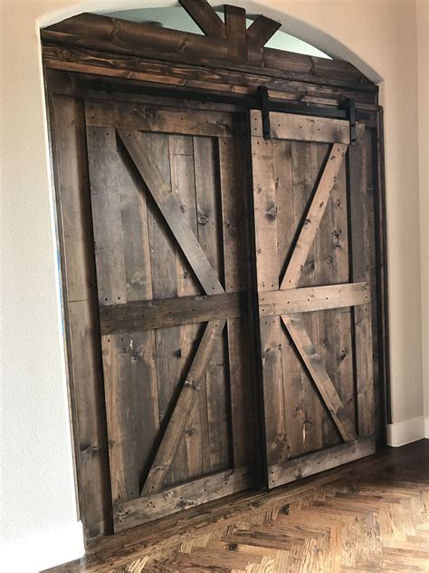 Custom Barn Doors Fit In An Archway Barn Door Diy Sliding Barn Door