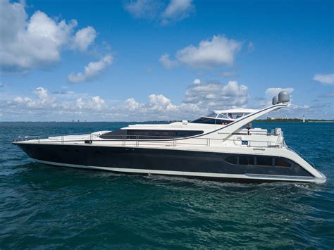 80 Palmer Johnson 80 1993 "Zooom" | HMY Yachts