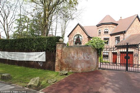 Giggs news, ryan giggs paid for mistress abortion, ryan giggs personal info, ryan giggs pr girl, ryan giggs pr girlfriend, ryan giggs private life, ryan giggs sister in law, ryan giggs wedding. Ryan Giggs' Cheshire mansion is covered in graffiti after ...