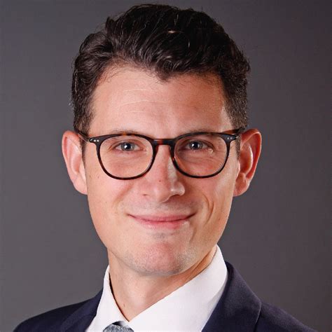 Schreiben sie uns an termin in der filiale. David-Lee Mc Donough - Regional Management COO EMEA ...