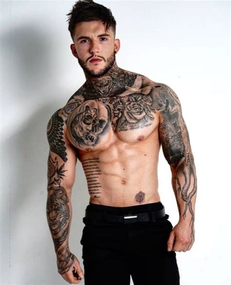 tattoed guys tatouage abdomen hot men tatted men hot guys tattoos chest tattoo men male