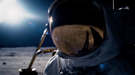Review ‘first Man Takes A Giant Leap For Man A Smaller Step For