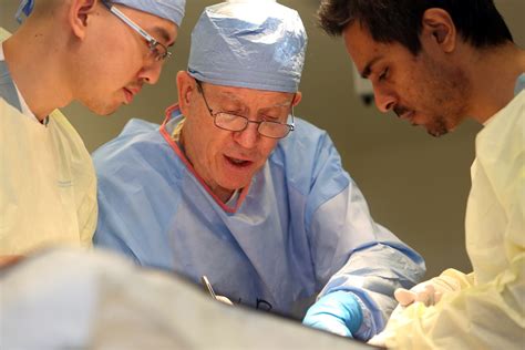 Body Language Uclas Surgical Residents Sharpen Their Skills In