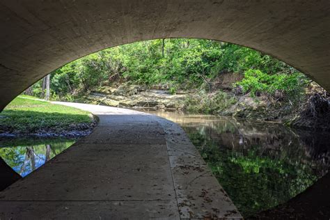 Turtle Creek Parks What Youll Find At These Hidden Dallas Gems