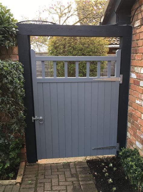 Base prices for prowell gates range from $1,250 to $2,050, depending on size and style. Small Garden Fence Ideas, Seven Very Cheap Garden Fence ...
