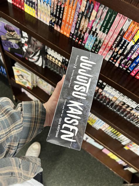 What I Found At Barnes And Nobles Today Jujutsu Kaisen Boxset R