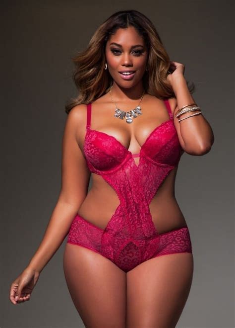 Reasons Why Every Woman Should Wear Lingerie Bunow