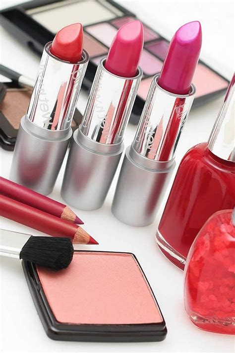 Show all show all oilatum. Top 10 Cosmetic Brands in Pakistan, Cosmetic Companies in ...