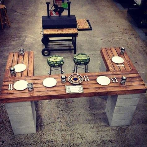DIY Cinderblock Bar | Gentlemint