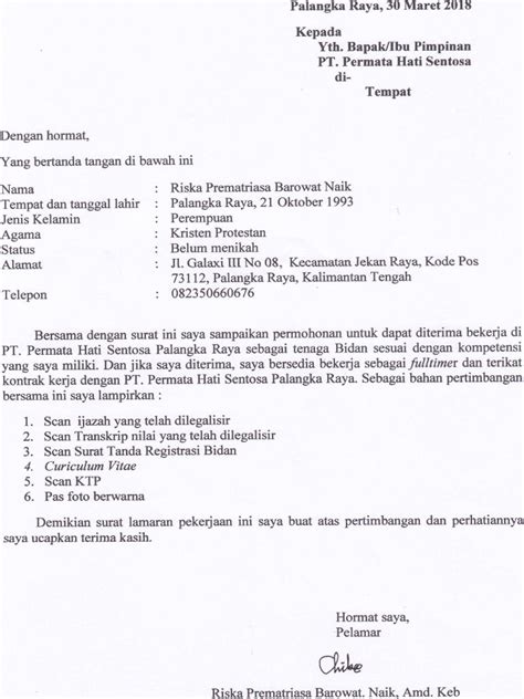 Surat pribadi (private letter) merupakan salah satu jenis surat informal (informal letter) yang ditulis untuk dan dari seseorang yang brsifat pribadi, misalnya berisi tentang menanyakan kabar, memperkenalkan diri, menanyakan rencana liburan, pengalaman liburan dan lain sebagainya. Contoh Surat Pribadi Dalam Bahasa Inggris Untuk Sahabat ...