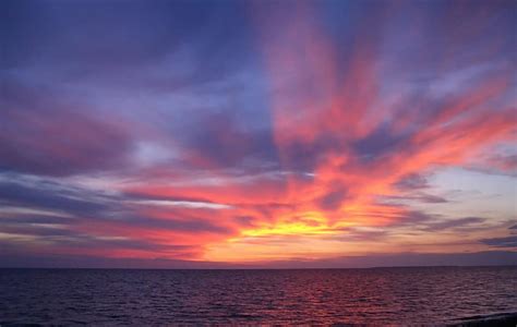 Sea Ocean Water Nature Sunset Sky Clouds Romantic Beauty
