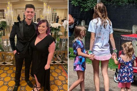 Teen Moms Catelynn Lowell And Tyler Baltierra Reunite With Daughter Carly 14 In Very Rare