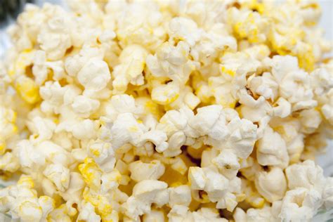 Heres How You Keep Popped Popcorn Fresh Popcorn Lekker Kooktips