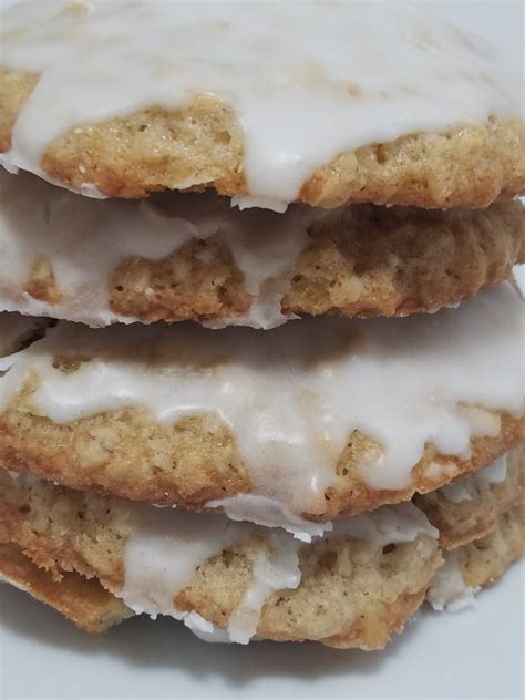 Apple Cinnamon Oatmeal Cookies Recipe Mama Needs Cake®