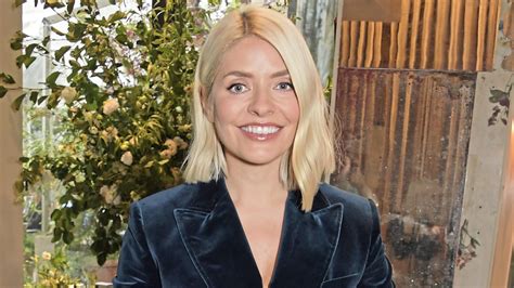 inside holly willoughby s new life as a therapist
