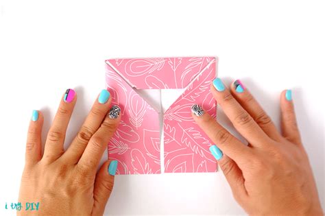 How To Fold A Letter Into Its Own Envelope I Try Diy