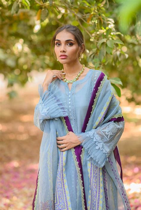 Self Embroidered Long Shirt With Pleats Detail Simple Pakistani