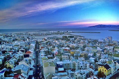 Archipelag vestmannaeyjar w północnej części oceanu atlantyckiego.stolicą państwa jest reykjavík.islandia jest jednym z krajów nordyckich REIKIAVIK, ISLANDIA, destino de vacaciones, Vuelos ...
