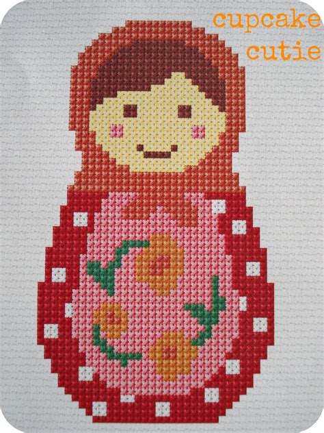 Free and good quality counted cross stitch patterns to print. cupcake cutie: Free Babushka cross stitch pattern ...