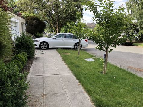 Laurelhurst Blog Blocking Sidewalk With A Car Is Illegal