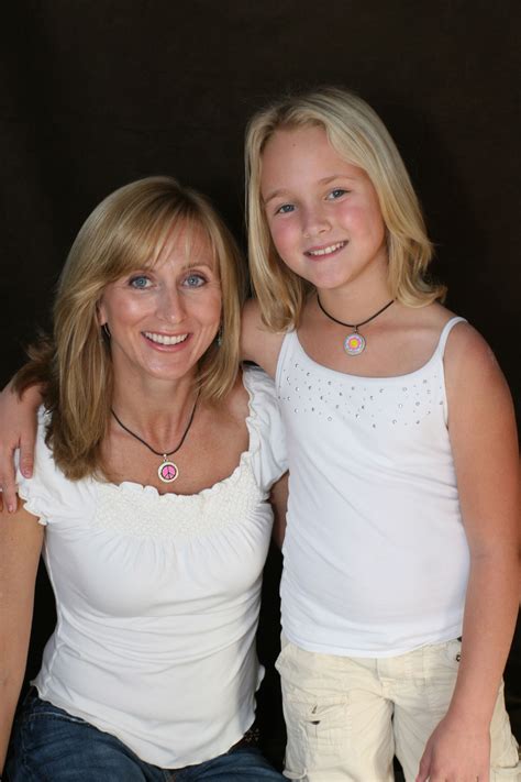 Anita Worth Founder Of Mag Tagz Designs L L C Joins Play Mother And Daughter Nudist H