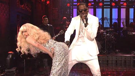 Lady Gaga Twerks In Sexy R Kelly Do What U Want Performance On Snl