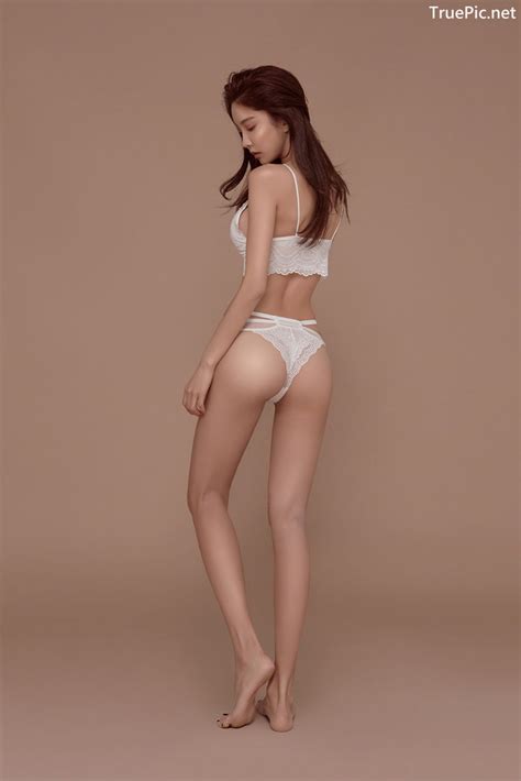 Korean Fashion Model Park Soo Yeon Light Grey And White Lingerie