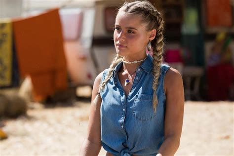 We did not find results for: Estes são os melhores looks de Kelly Bailey em "A Herdeira ...