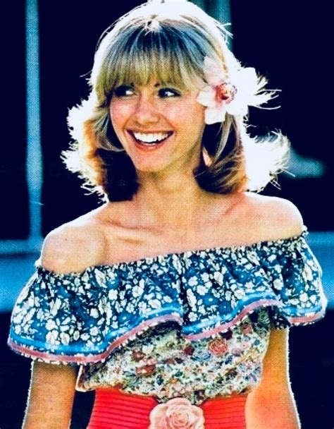 Pin By ToxicGlam On Olivia Newton John Olivia Newton John Female