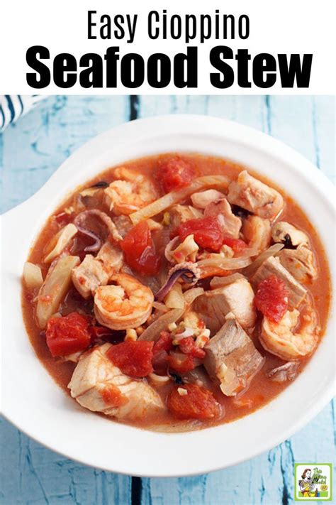 This recipe for cioppino seafood stew makes a hearty meal for seafood lovers. Easy Cioppino Seafood Stew in 2020 | Fish stew recipes ...