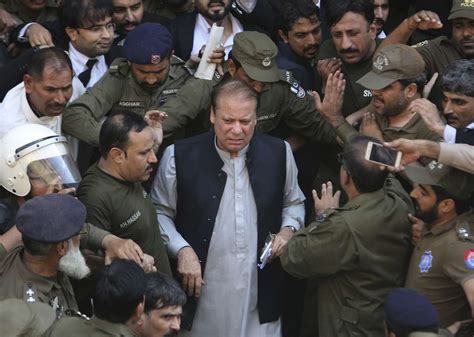Pakistan Judge Dismisses Give Decision Convict Former Pm Nawaz Sharif