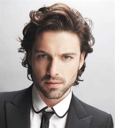 Ahead, we've found you the best men's haircuts for thick wavy hair. 16 Haircuts for Wavy Hair Men | The Best Mens Hairstyles ...