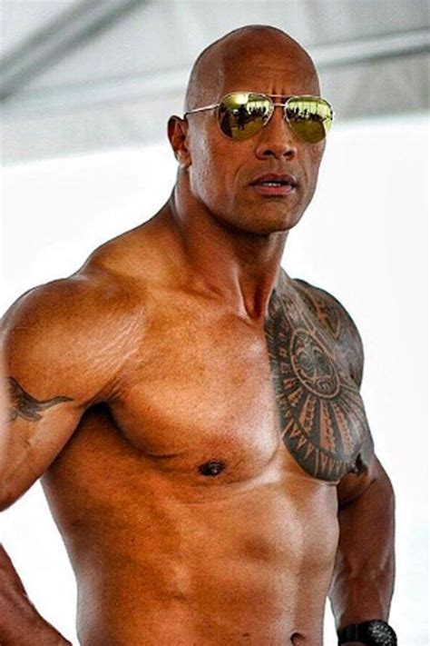 28 Shirtless Photos Of Dwayne Johnson Guaranteed To Get Your Heart Racing The Rock Dwayne