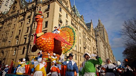 Odds And Ends Macys Thanksgiving Day Parade Goes Digital And More