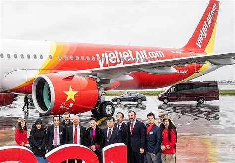 Vietjet Receives Flagship Airbus A321neo Aircraft