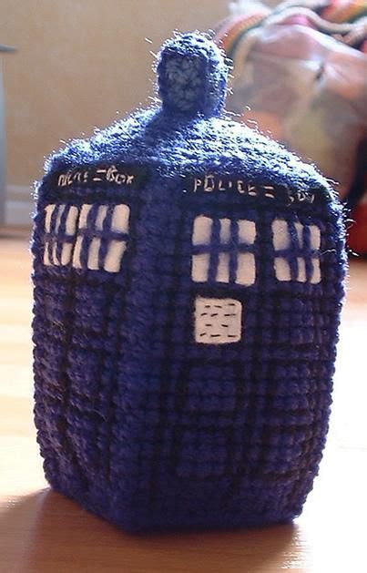 Crochet Tardis Pattern With Images Crochet Tardis Doctor Who