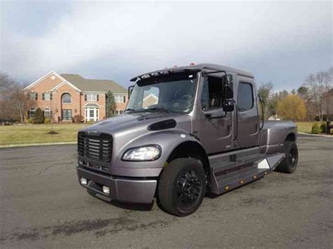 Freightliner M2 Sport Chassis 2007 Medium Trucks