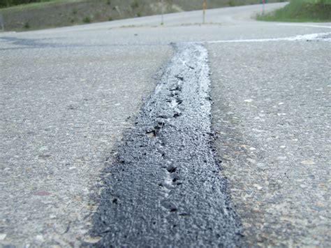 Crack Sealing On Bc Highways Tranbc