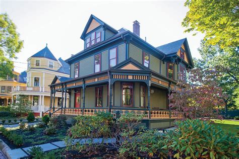 The Best Historic Exterior Paint Colors For Your Home Paint Colors