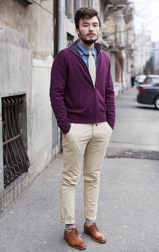 Violetten Pullover Mit Einem Rei Verschlu Kombinieren Smart Casual