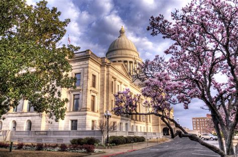 LandmarkHunter.com | Arkansas State Capitol