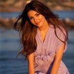 Victoria Justice Simulates Oral Sex On A Can Imagedesi Com