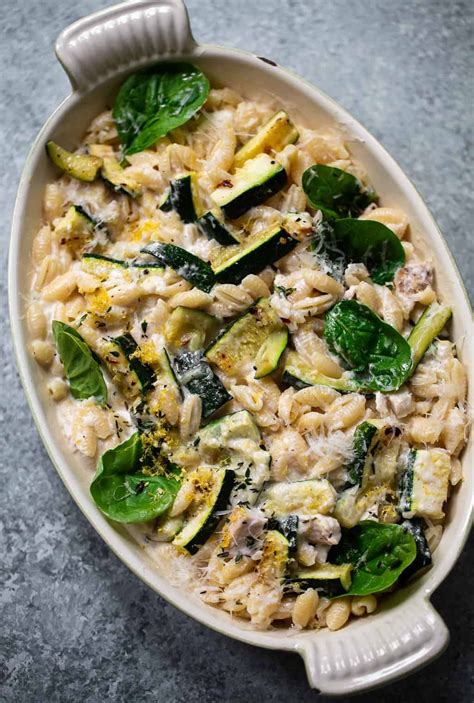 Pour over hot linguine and toss with parmesan cheese. Creamy Chicken Pasta with Zucchini and Lemon | Recipe ...