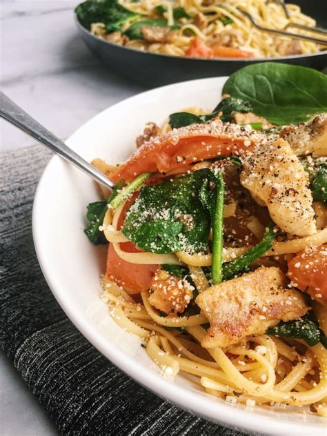 Spicy Tomato Chicken And Spinach Linguine Mama Of Montreal