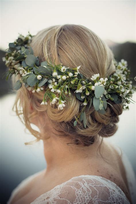 10 Bridesmaid Flower Crown Hair Ideas For 2023 The Fshn