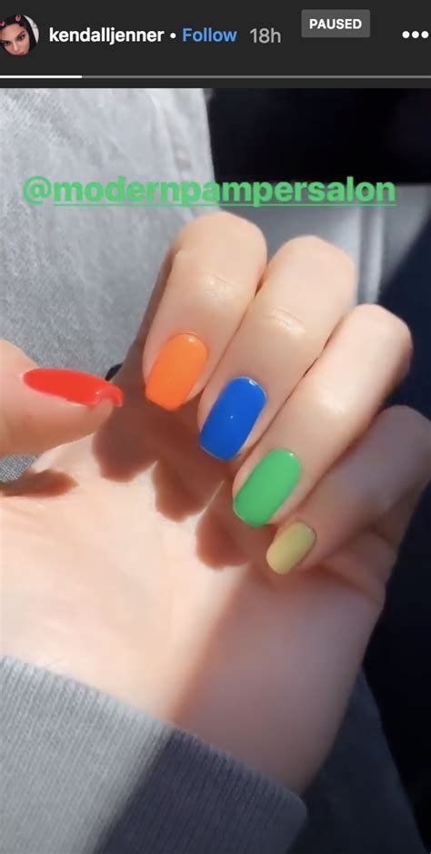 Kendall Jenner Just Tried The Boldest Manicure Trend For Spring Rainbow Nails Manicure Nails
