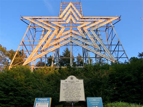 Visiting Mill Mountain Park And The Roanoke Star In Roanoke Va