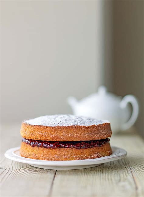 Victoria Sponge Cake Recipe Leites Culinaria