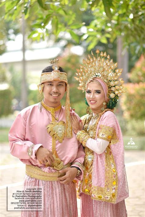 Baju Bodo Pengantin Adat Bugis Pernikahan Muslim Hijab Foto Wedding